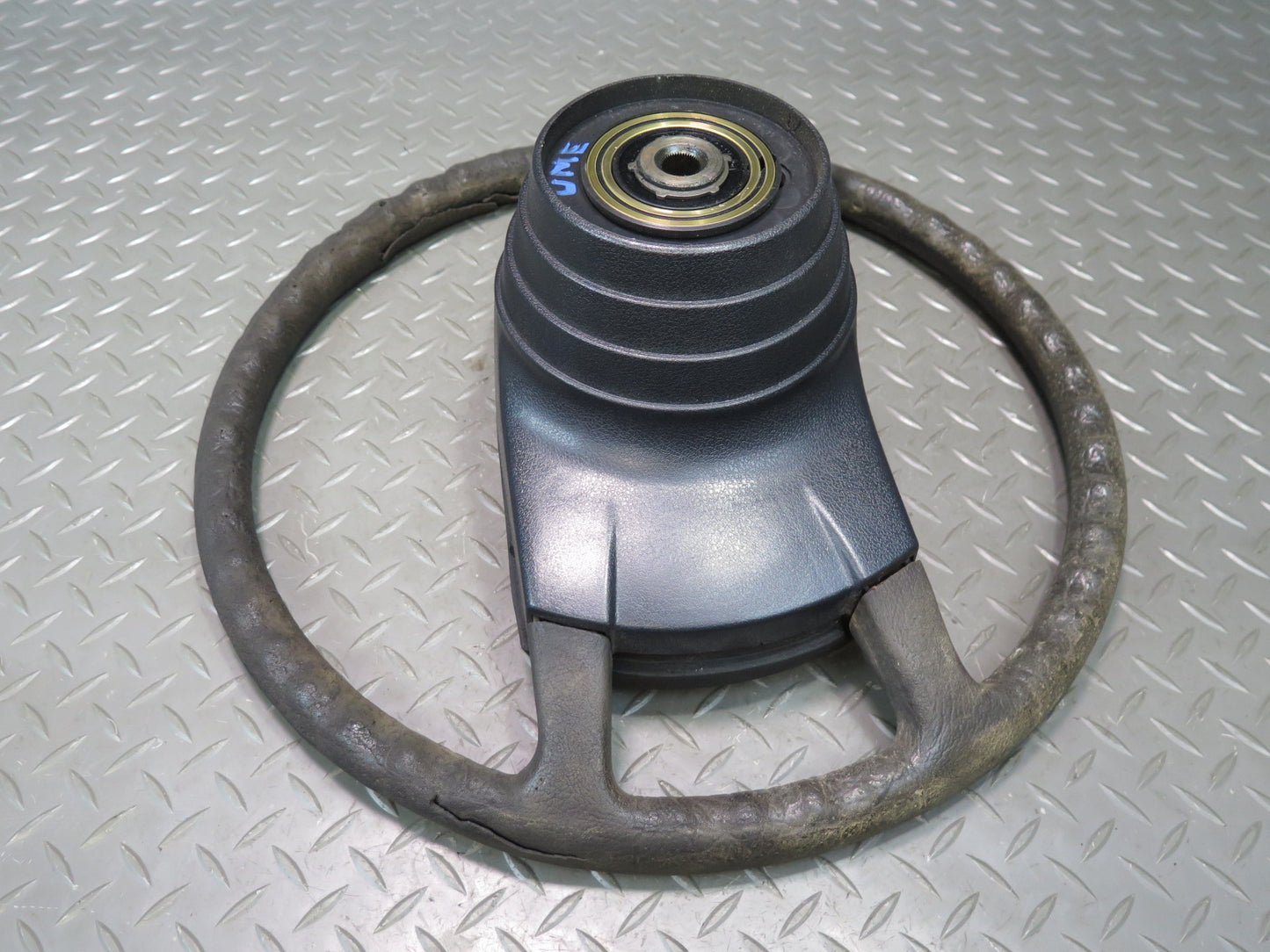 75-76 Mercedes W115 300SD Steering w Horn Pad Cover OEM