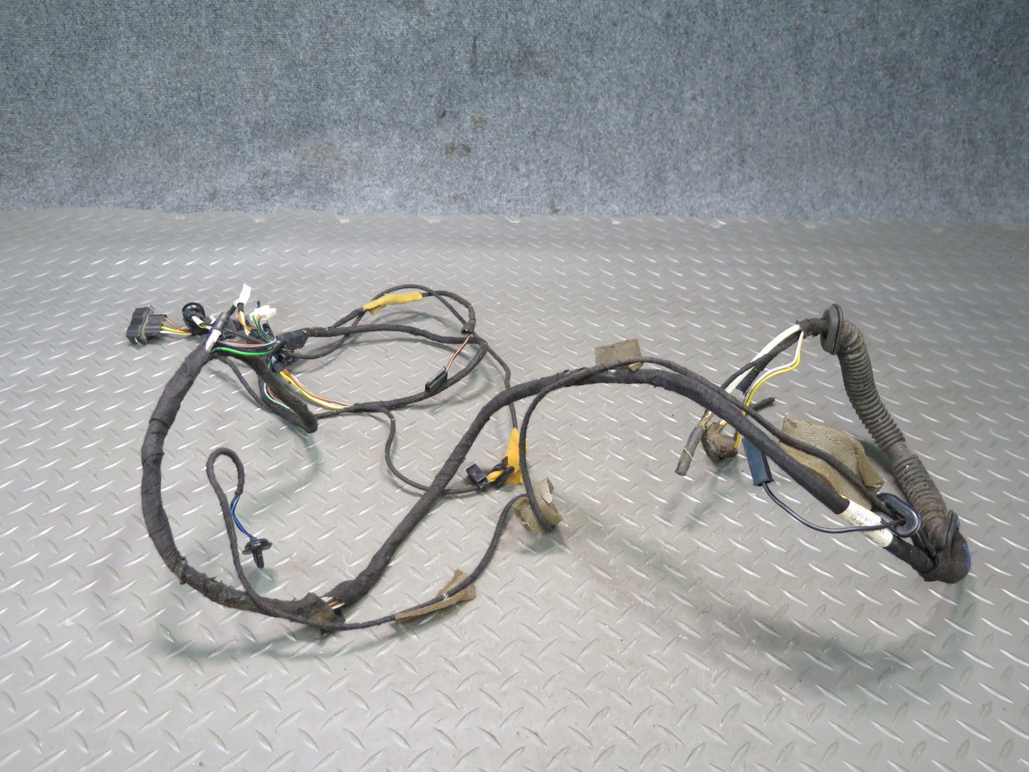 01-03 VW Eurovan T4 2.8L Rear Heated Screen Tailgate Wire Wiring Harness OEM