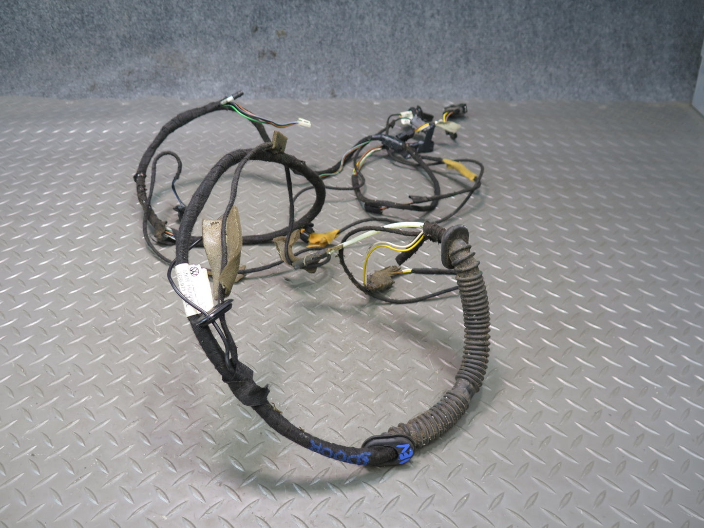 01-03 VW Eurovan T4 2.8L Rear Heated Screen Tailgate Wire Wiring Harness OEM