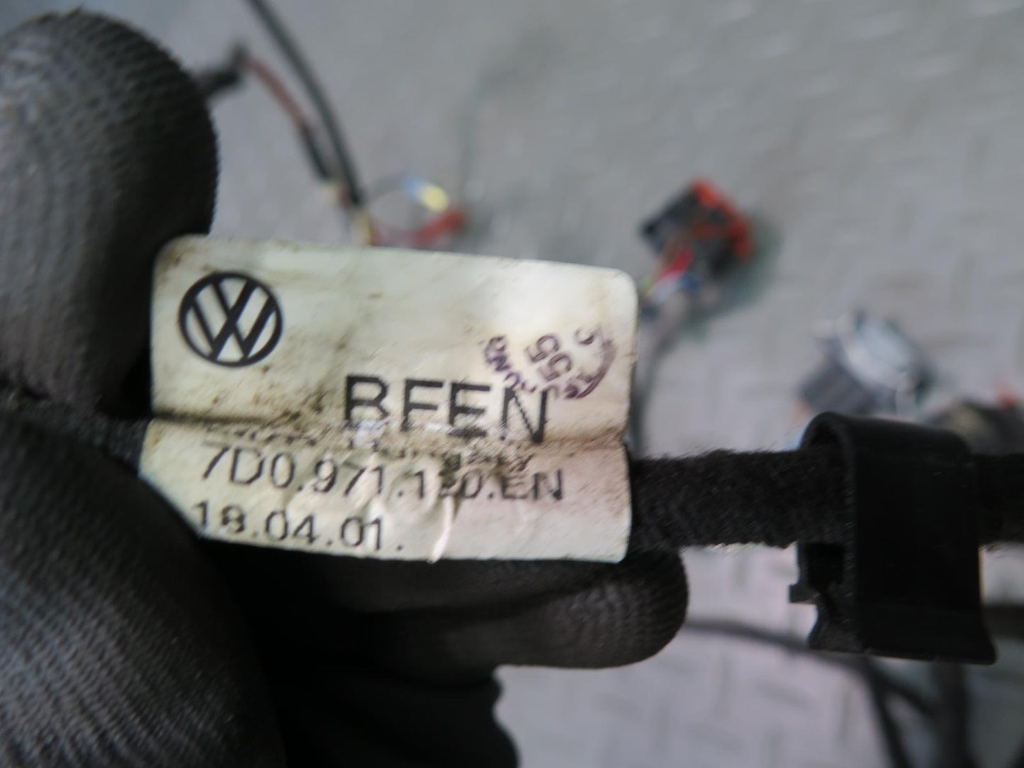 01-03 VW Eurovan T4 Front Right Door Wire Wiring Harness 7D0971120EN OEM