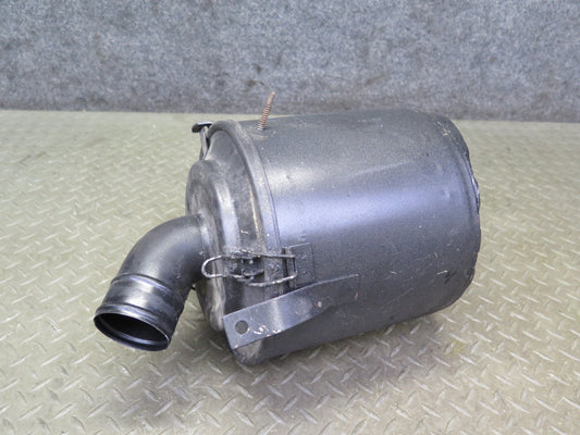 75-76 Mercedes W115 300SD Engine Air Box Filter Intake Cleaner Housing OEM
