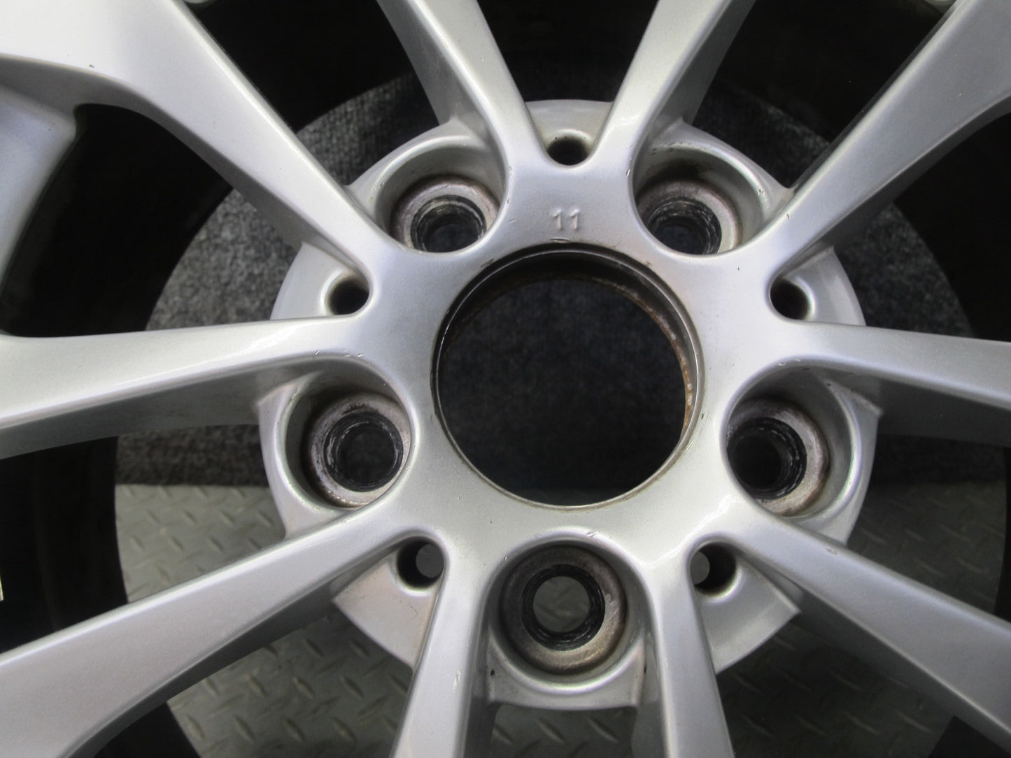 01-06 BMW E46 330ci Set of 4 Style 98 R17 17" Alloy Wheel Rim 7Jx17 ET47 OEM