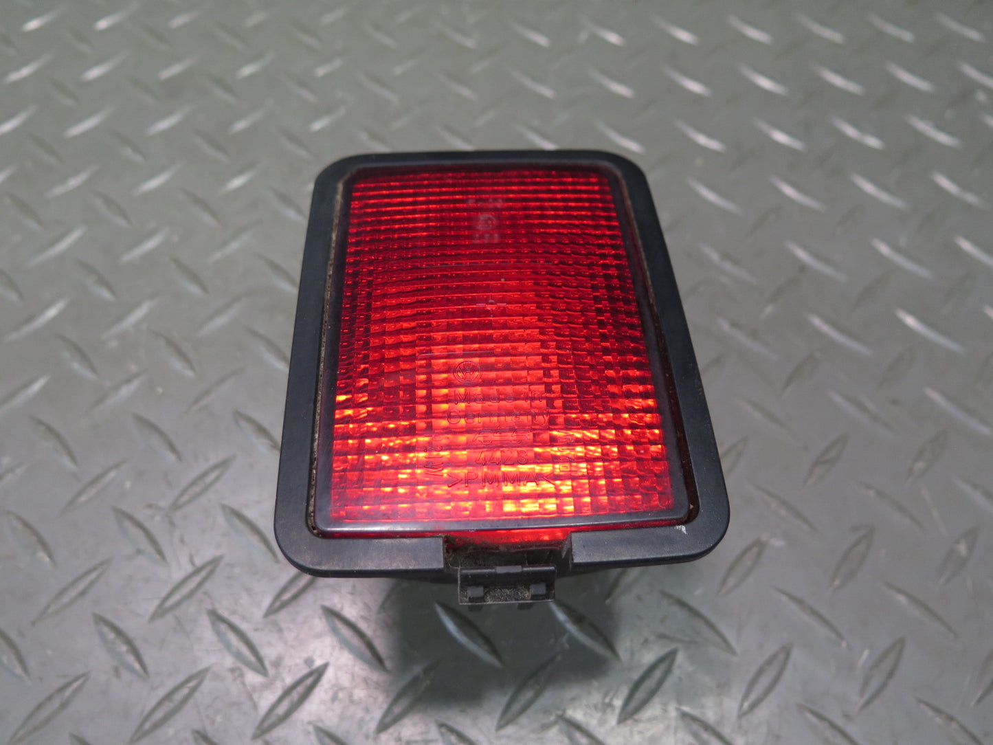 99-03 VW Eurovan T4 Set of 2 Rear Bumper Left & Right Light Reflector OEM
