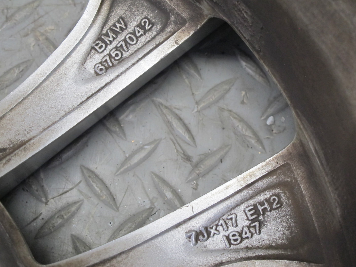 01-06 BMW E46 330ci Set of 4 Style 98 R17 17" Alloy Wheel Rim 7Jx17 ET47 OEM