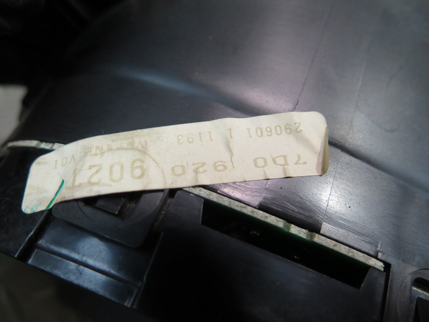 01-03 VW Eurovan T4 Instrument Cluster Gauge Speedometer 7D0920902T OEM