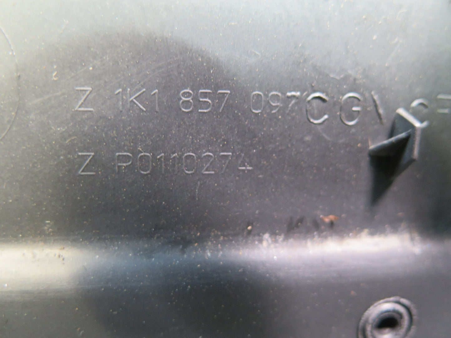 12-13 Volkswagen Golf R MK6 Front Right Glove Box Compartment Storage Black OEM