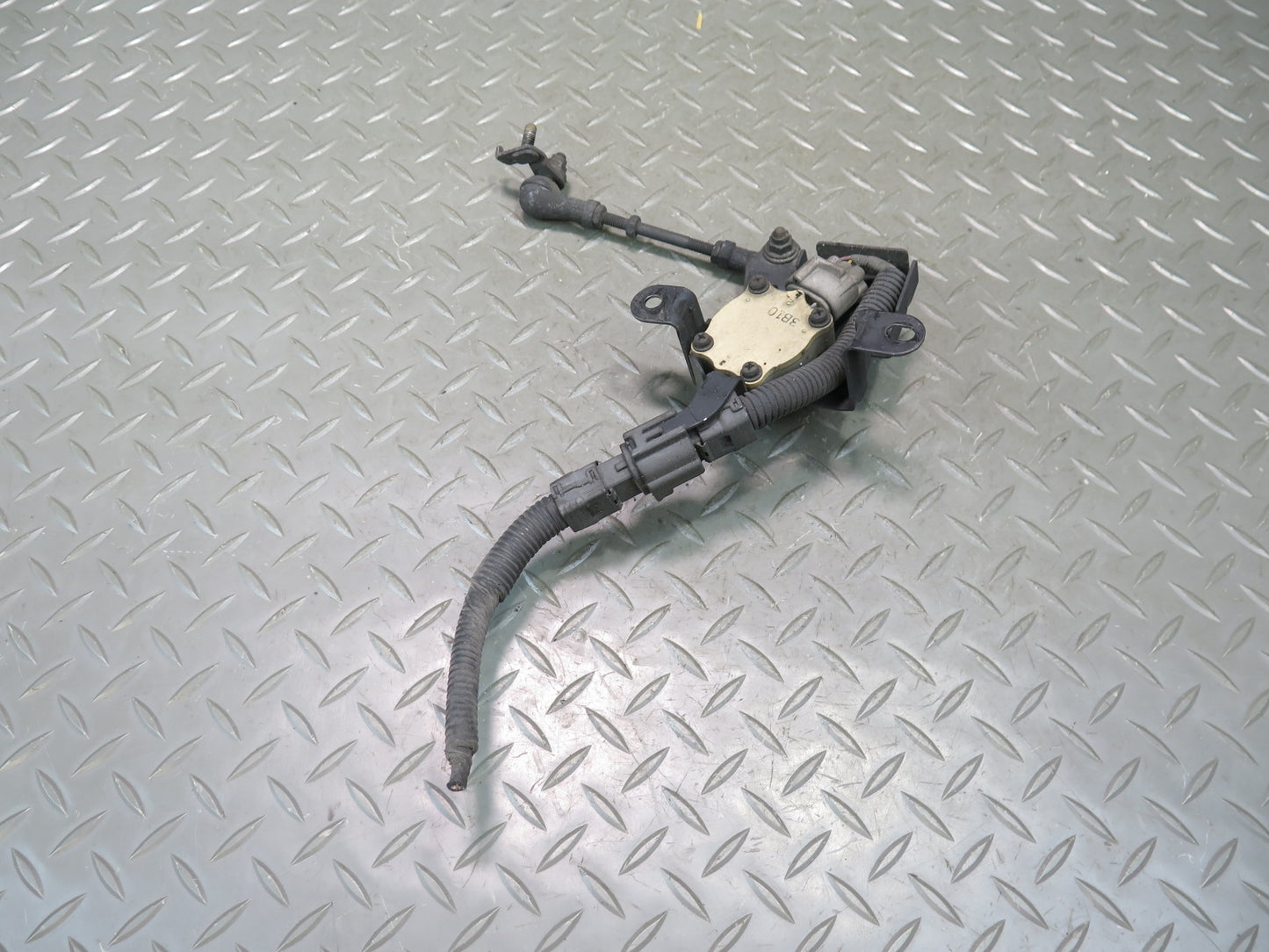02-10 Lexus SC430 Z40 Front Right Suspension Headlight Height Level Sensor OEM