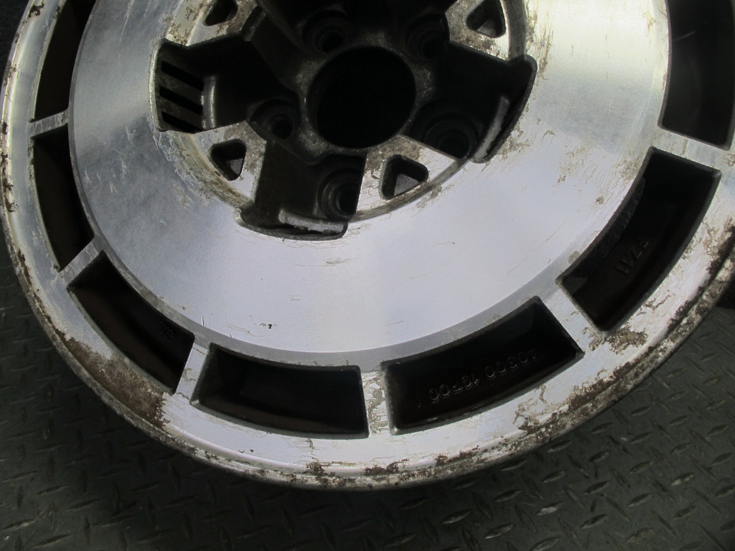 84-87 Nissan Z31 300ZX Set of 4 Factory R15 15" Wheel Rim 15x6.5JJ ET10 OEM
