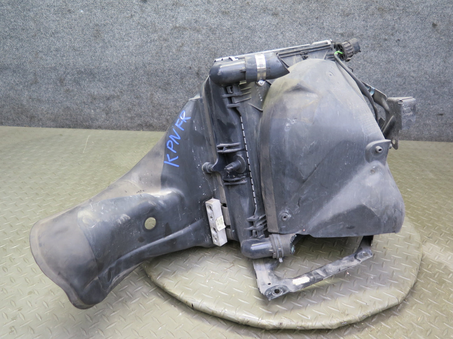 1999-2000 Porsche 911 996 Engine Right Cooling Radiator & A/C Condenser w Shroud