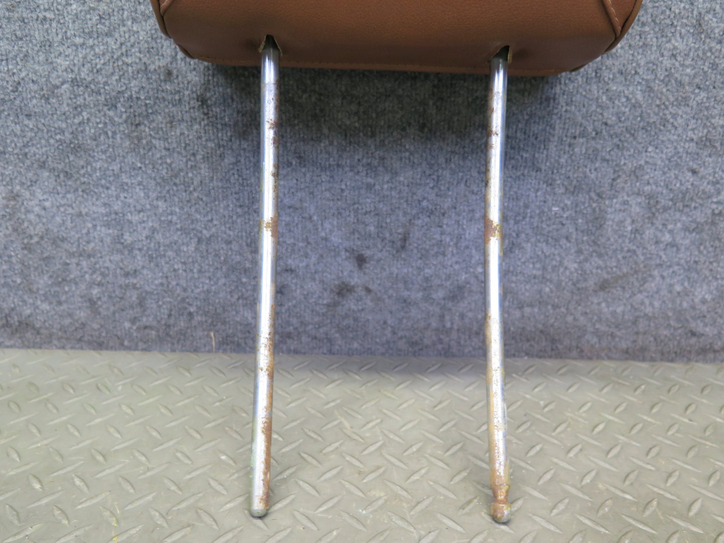 75-76 Mercedes W115 300SD Front Left & Right Seat Leather Headrest Set Brown OEM