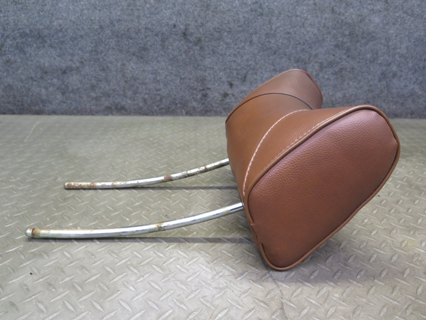 75-76 Mercedes W115 300SD Front Left & Right Seat Leather Headrest Set Brown OEM