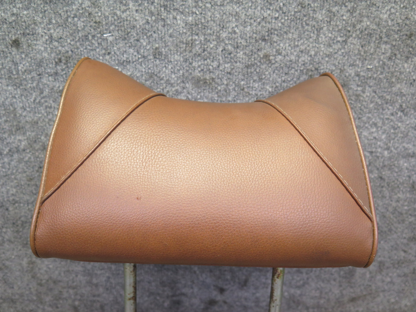 75-76 Mercedes W115 300SD Front Left & Right Seat Leather Headrest Set Brown OEM