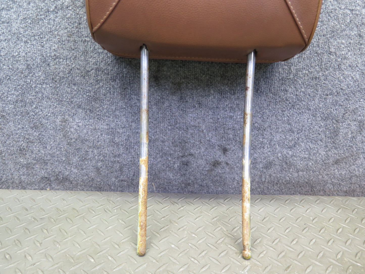 75-76 Mercedes W115 300SD Front Left & Right Seat Leather Headrest Set Brown OEM