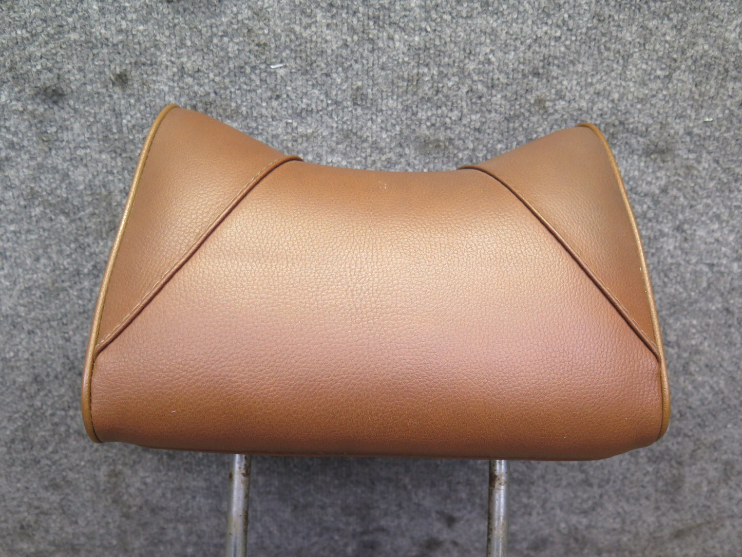 75-76 Mercedes W115 300SD Front Left & Right Seat Leather Headrest Set Brown OEM