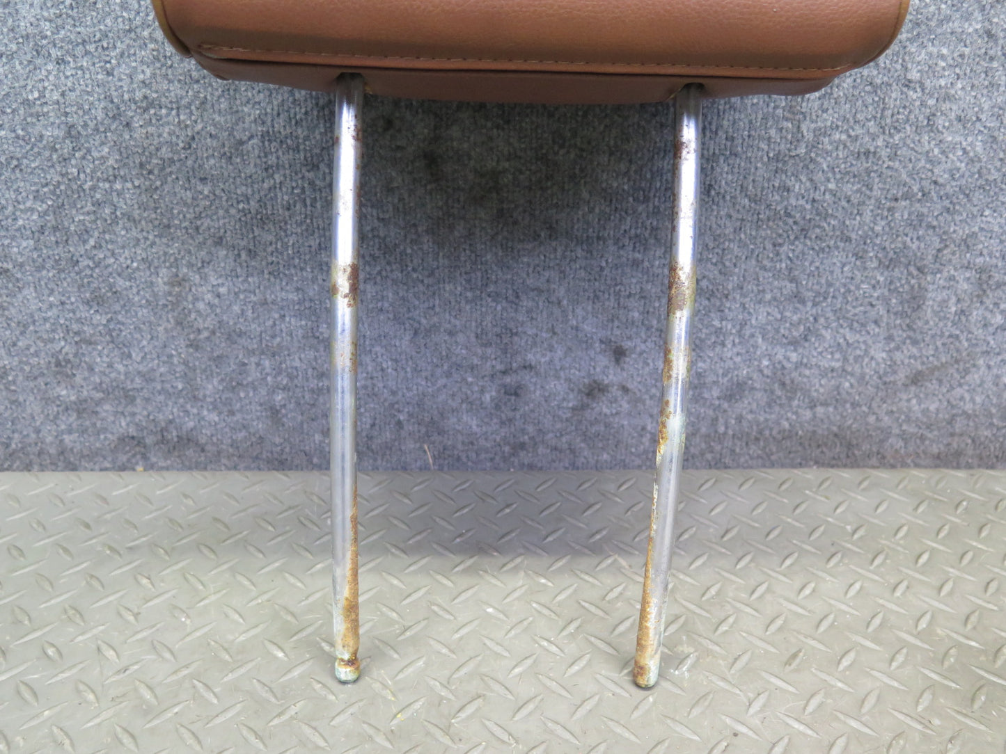 75-76 Mercedes W115 300SD Front Left & Right Seat Leather Headrest Set Brown OEM