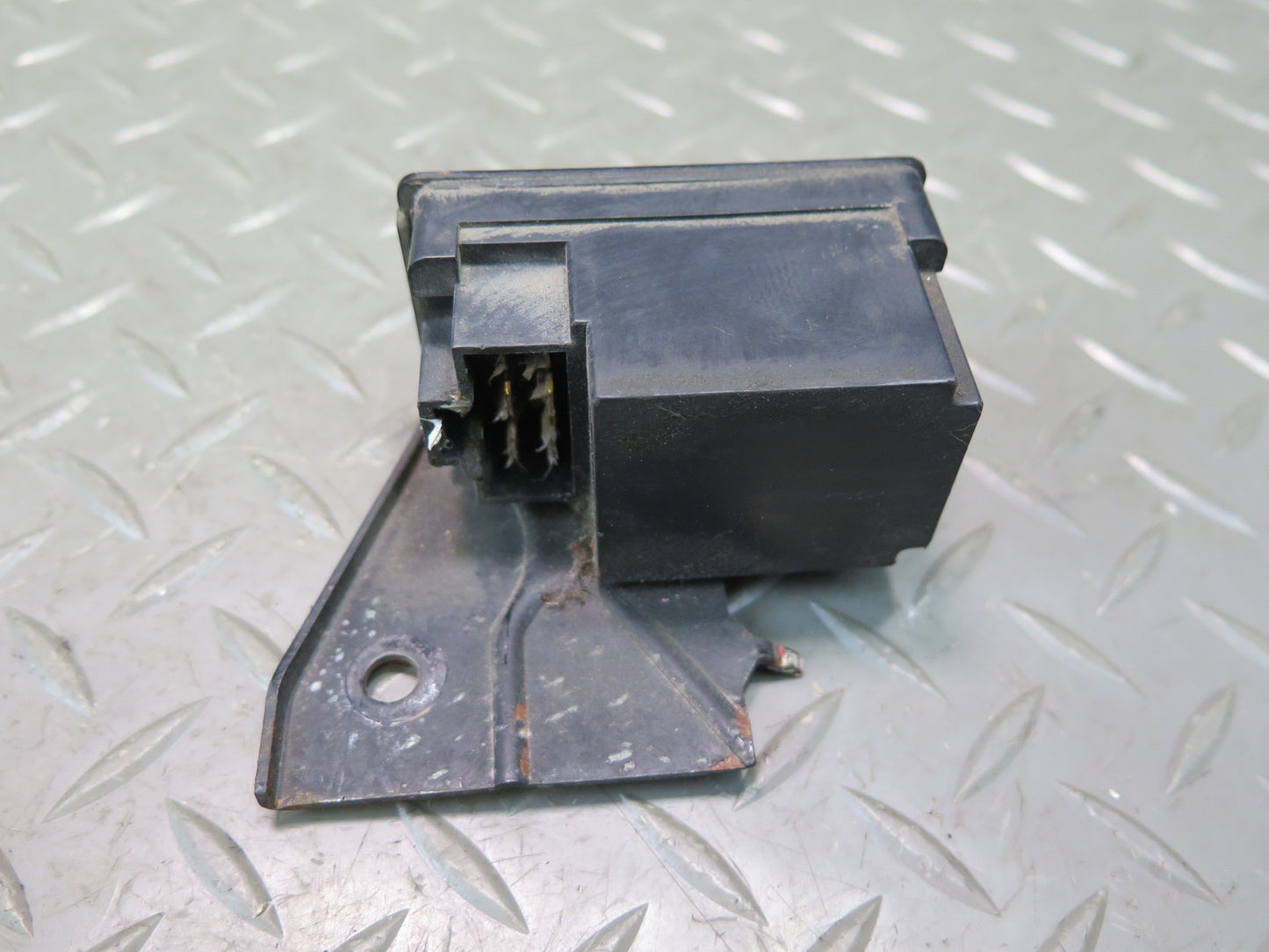 84-86 Nissan Z31 300ZX 2+0 Headlight Lamp Sensor Module OEM