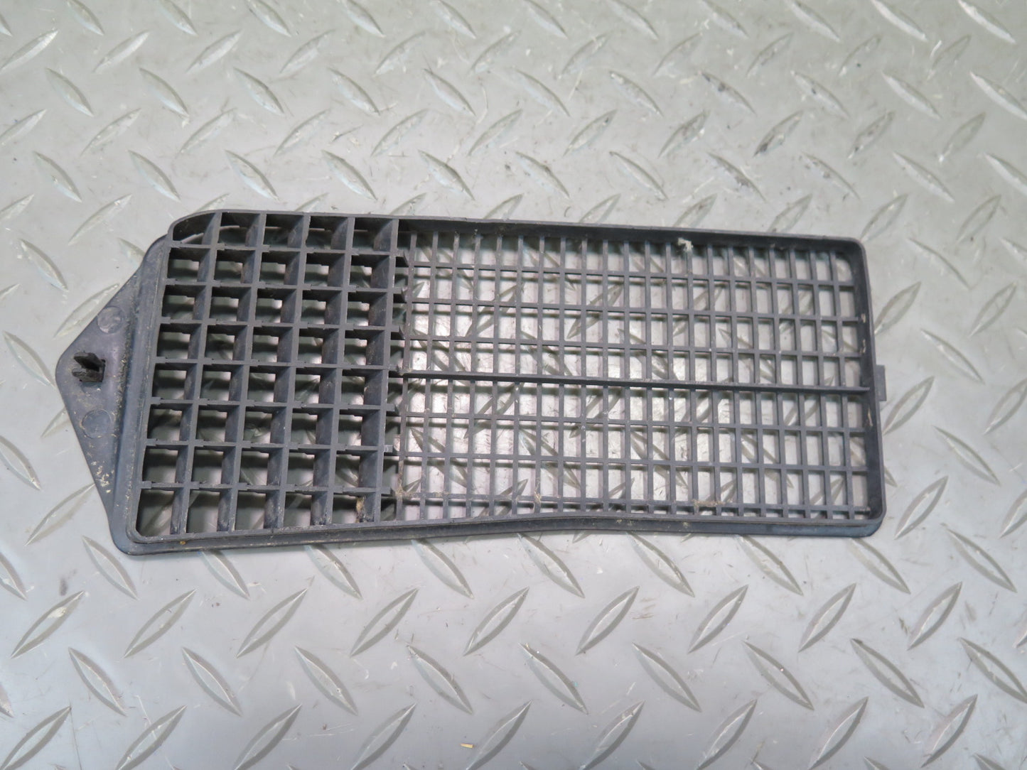 84-89 Nissan Z31 300ZX Set of 2 Front Vent Cowl Grille Cover OEM