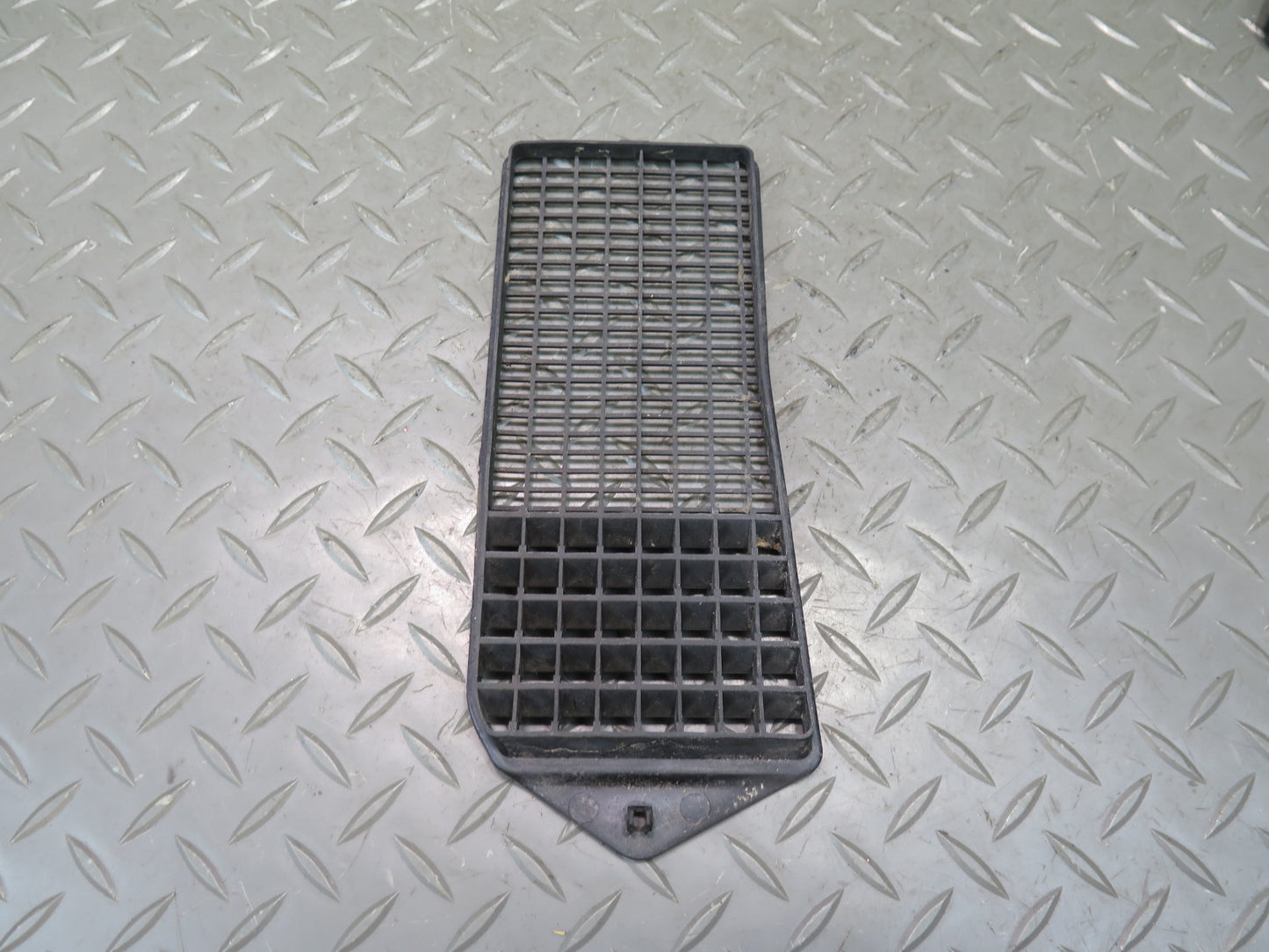 84-89 Nissan Z31 300ZX Set of 2 Front Vent Cowl Grille Cover OEM