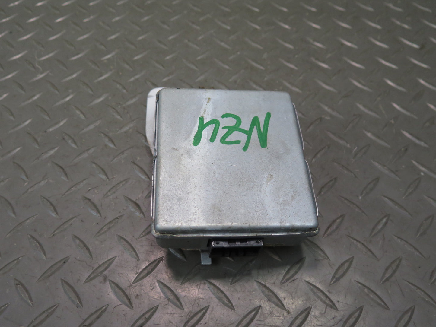 86-89 Nissan Z31 300ZX M/T NON Turbo Cruise Control Module 18930-17P00 OEM