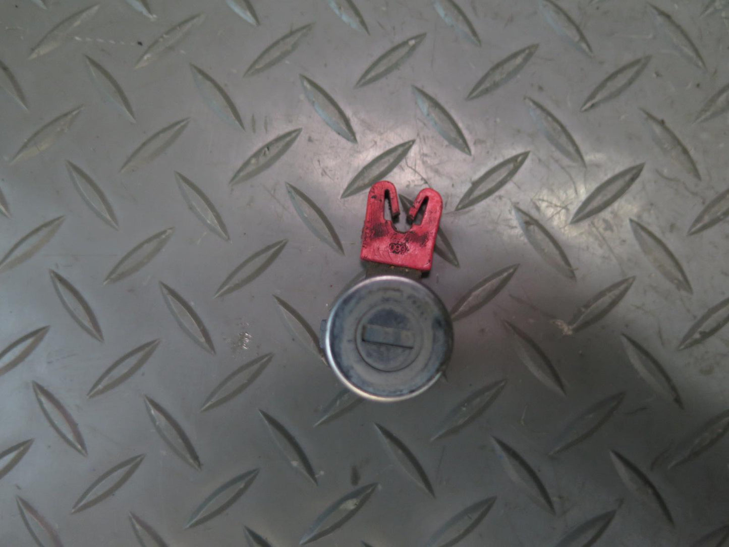2014 Cadillac Escalade Ignition Switch Lock KEY Set