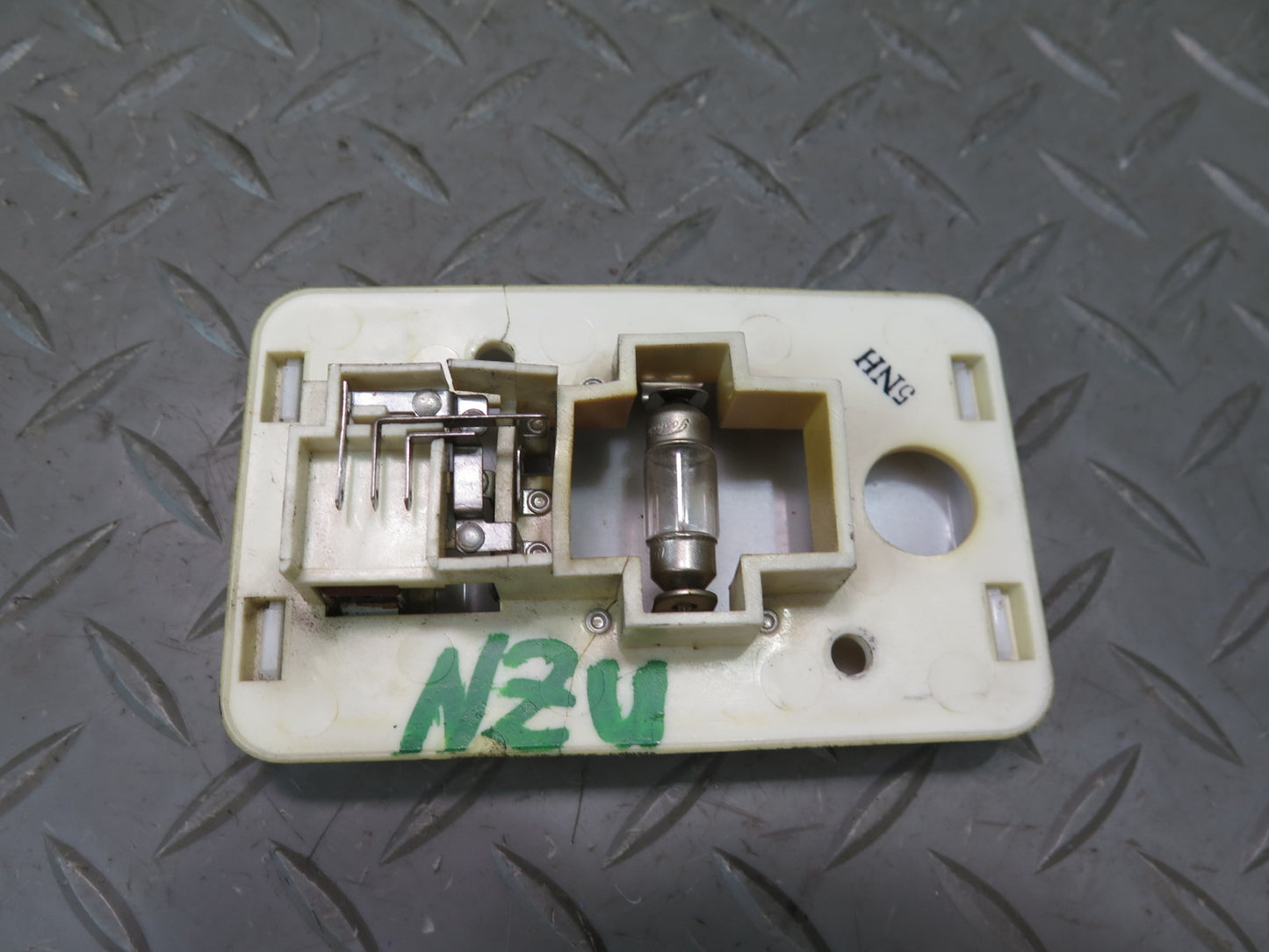 84-86 Nissan Z31 300ZX Interior Dome Light Lamp OEM