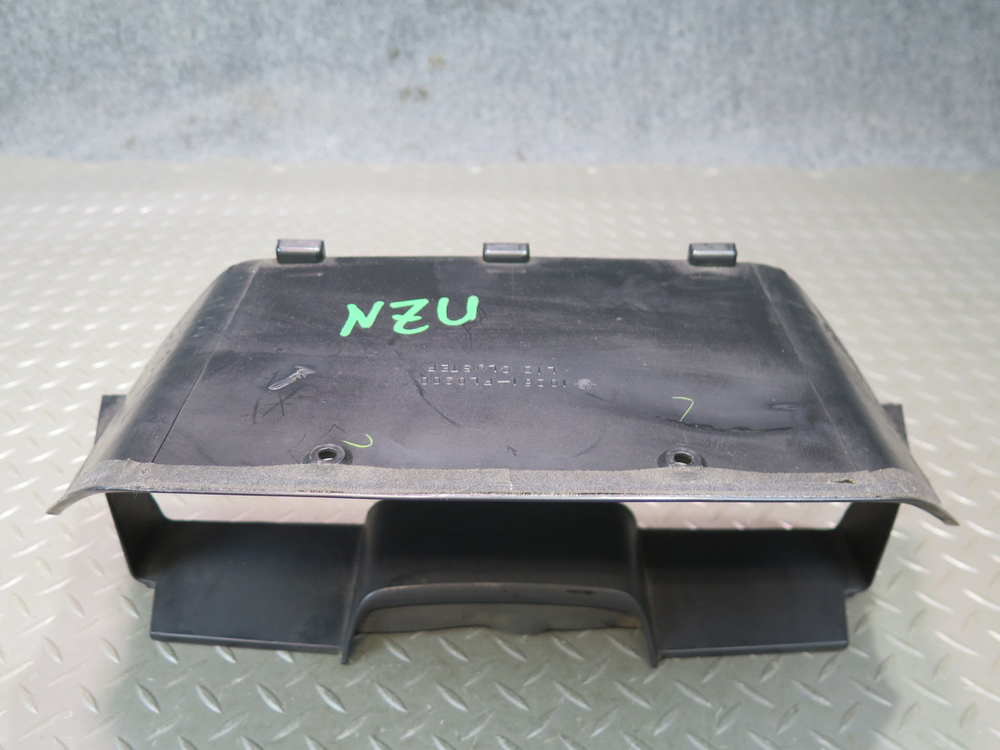 84-86 Nissan Z31 300ZX 2+0 Instrument Cluster Speedometer Trim Bezel Panel OEM
