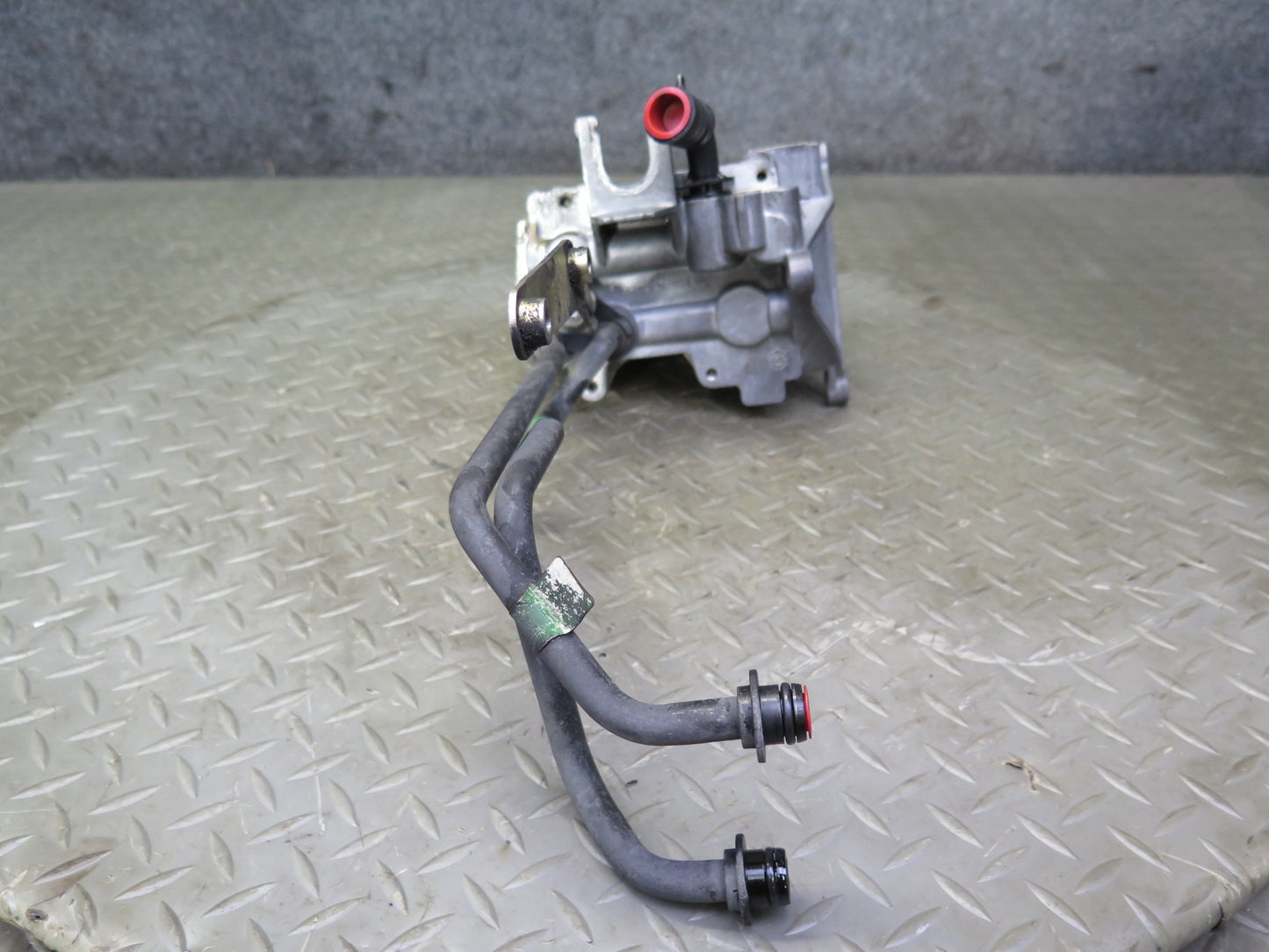 1999-2001 Porsche 911 996 3.4L Automatic Transmission Oil Cooler w Lines