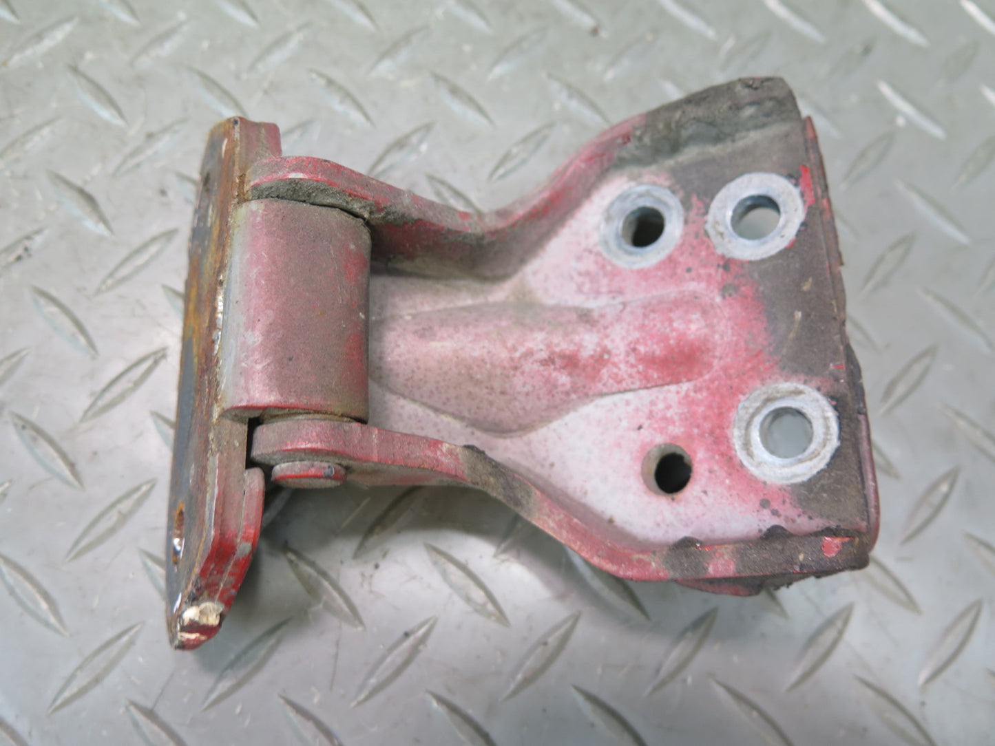84-86 Nissan 300ZX Z31 Set of 4 Left & Right Upper & Lower Door Hinge RED OEM