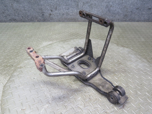 1999-2001 Porsche 911 996 3.4L Exhaust Muffler Mount Bracket Support 99611112755