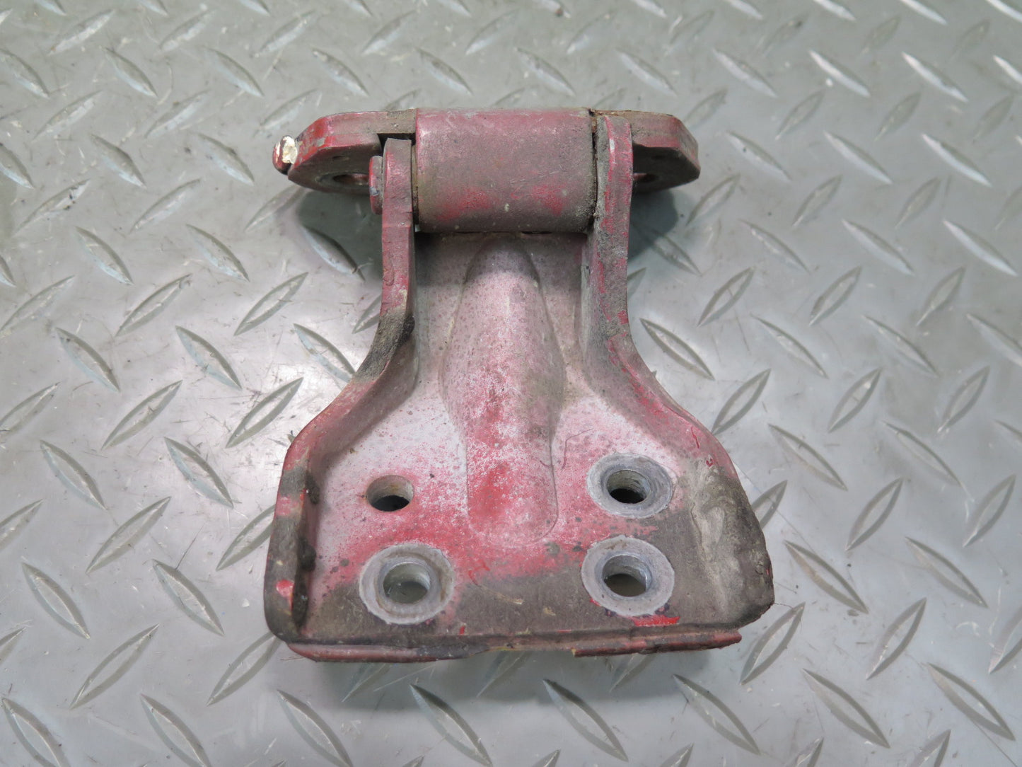84-86 Nissan 300ZX Z31 Set of 4 Left & Right Upper & Lower Door Hinge RED OEM