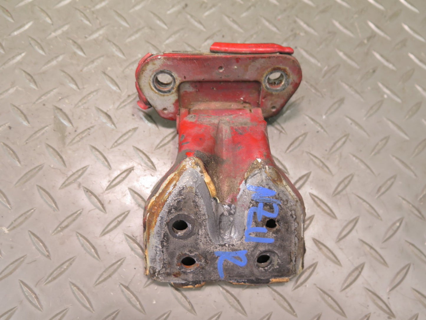 84-86 Nissan 300ZX Z31 Set of 4 Left & Right Upper & Lower Door Hinge RED OEM