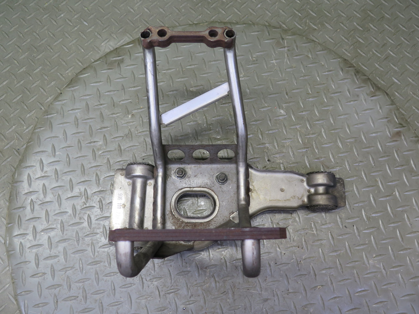 1999-2001 Porsche 911 996 3.4L Rear Exhaust Muffler Bracket Support 99611123801