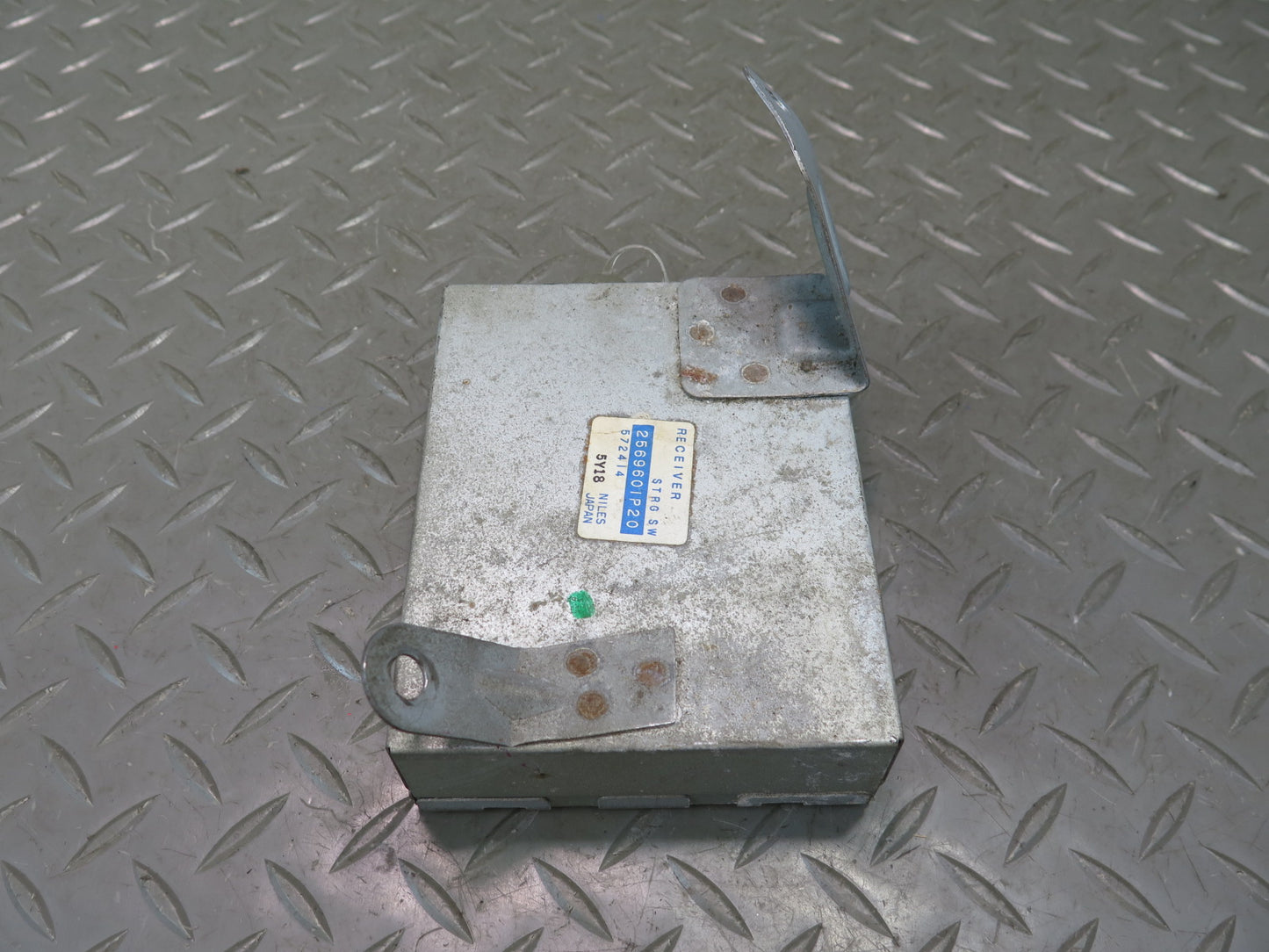 84-89 Nissan Z31 300ZX 2+0 Communication Control Module Receiver OEM