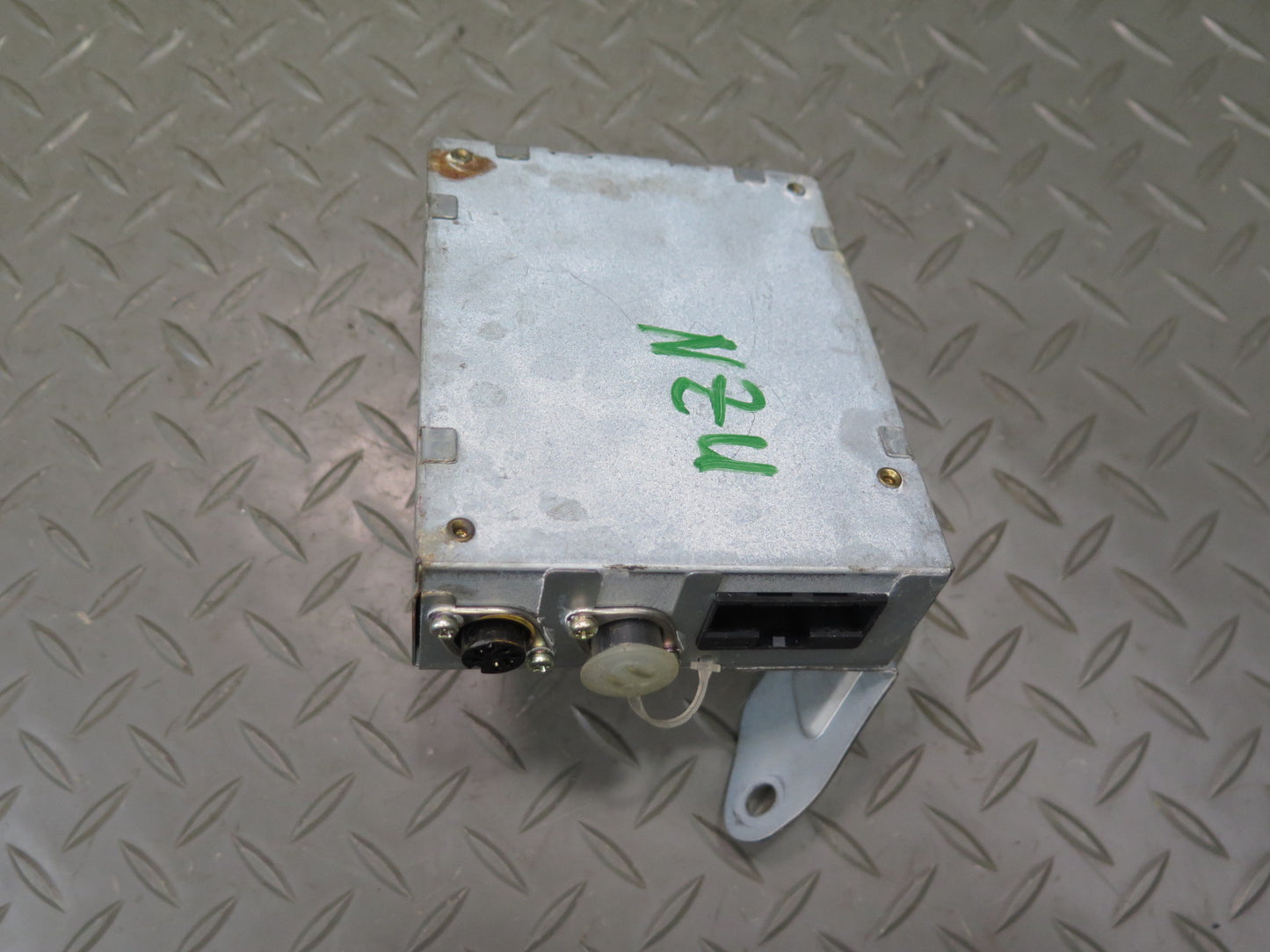 84-89 Nissan Z31 300ZX 2+0 Communication Control Module Receiver OEM