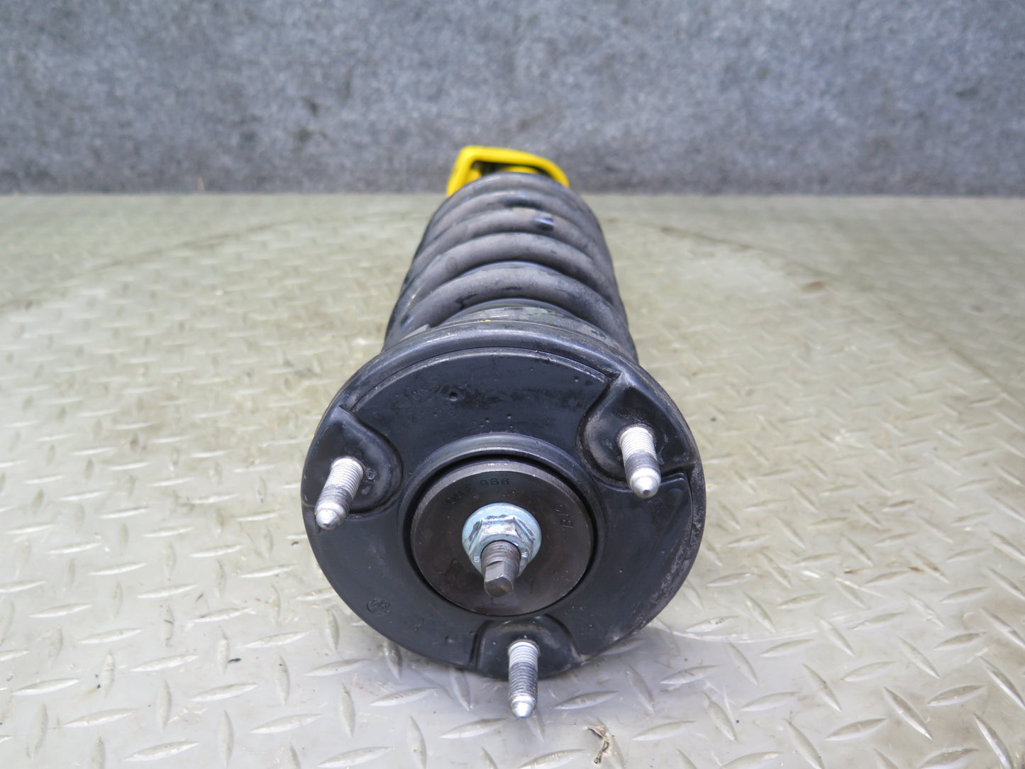 1999-2001 Porsche 911 996 Conv RWD Rear Bilstein Strut Shock Absorber Set of 2