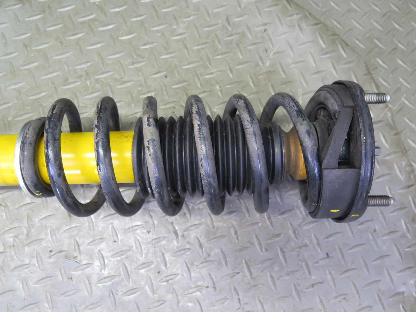 1999-2001 Porsche 911 996 Conv RWD Rear Bilstein Strut Shock Absorber Set of 2