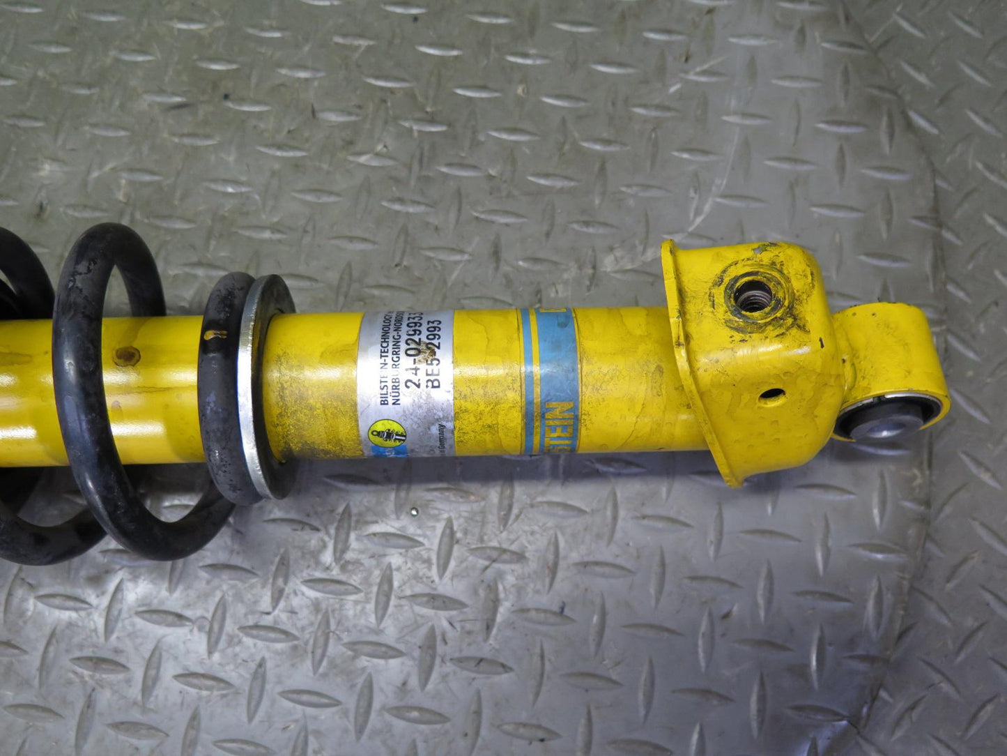 1999-2001 Porsche 911 996 Conv RWD Rear Bilstein Strut Shock Absorber Set of 2