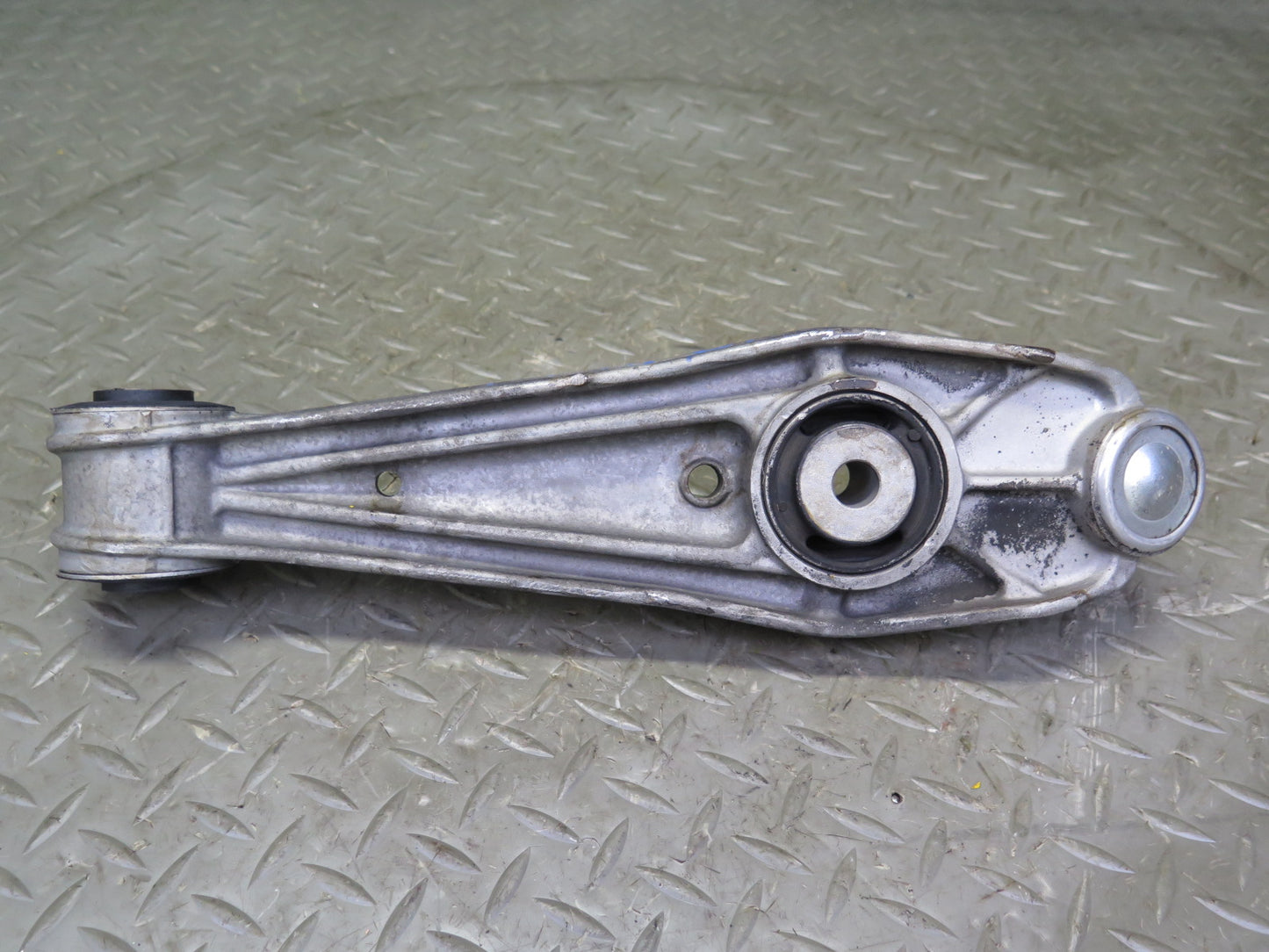 99-05 Porsche 911 996 Front Left Meyle  Suspension Lower Control Arm Set of 2