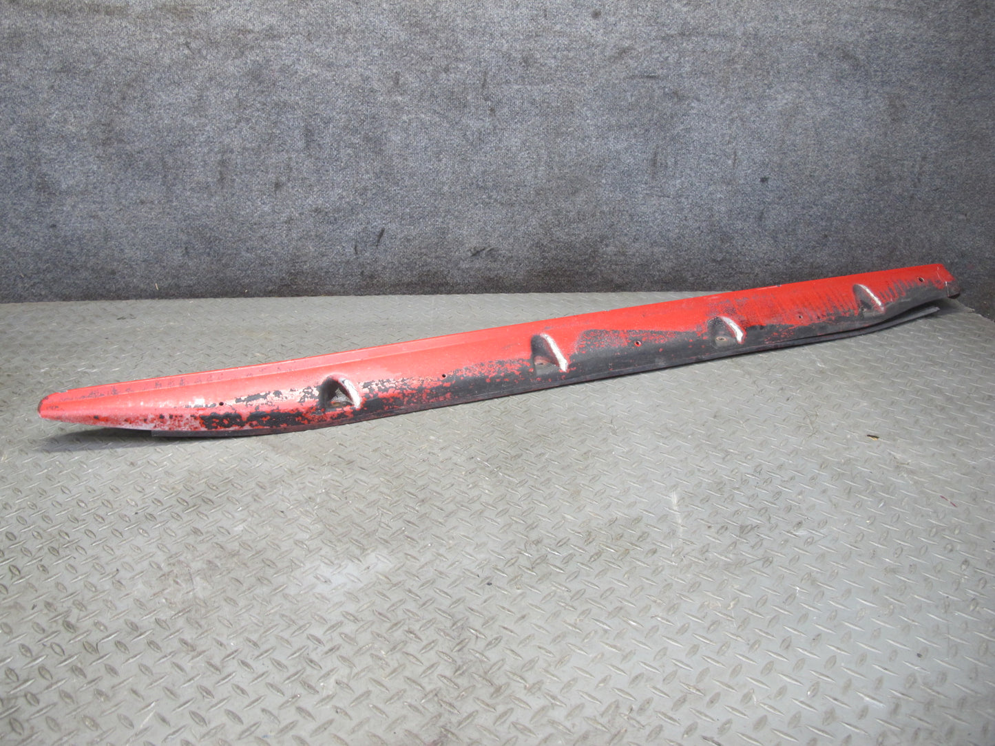 84-86 Nissan Z31 300ZX 2+0 Left Side Skirt Rocker Panel Molding HOT RED OEM
