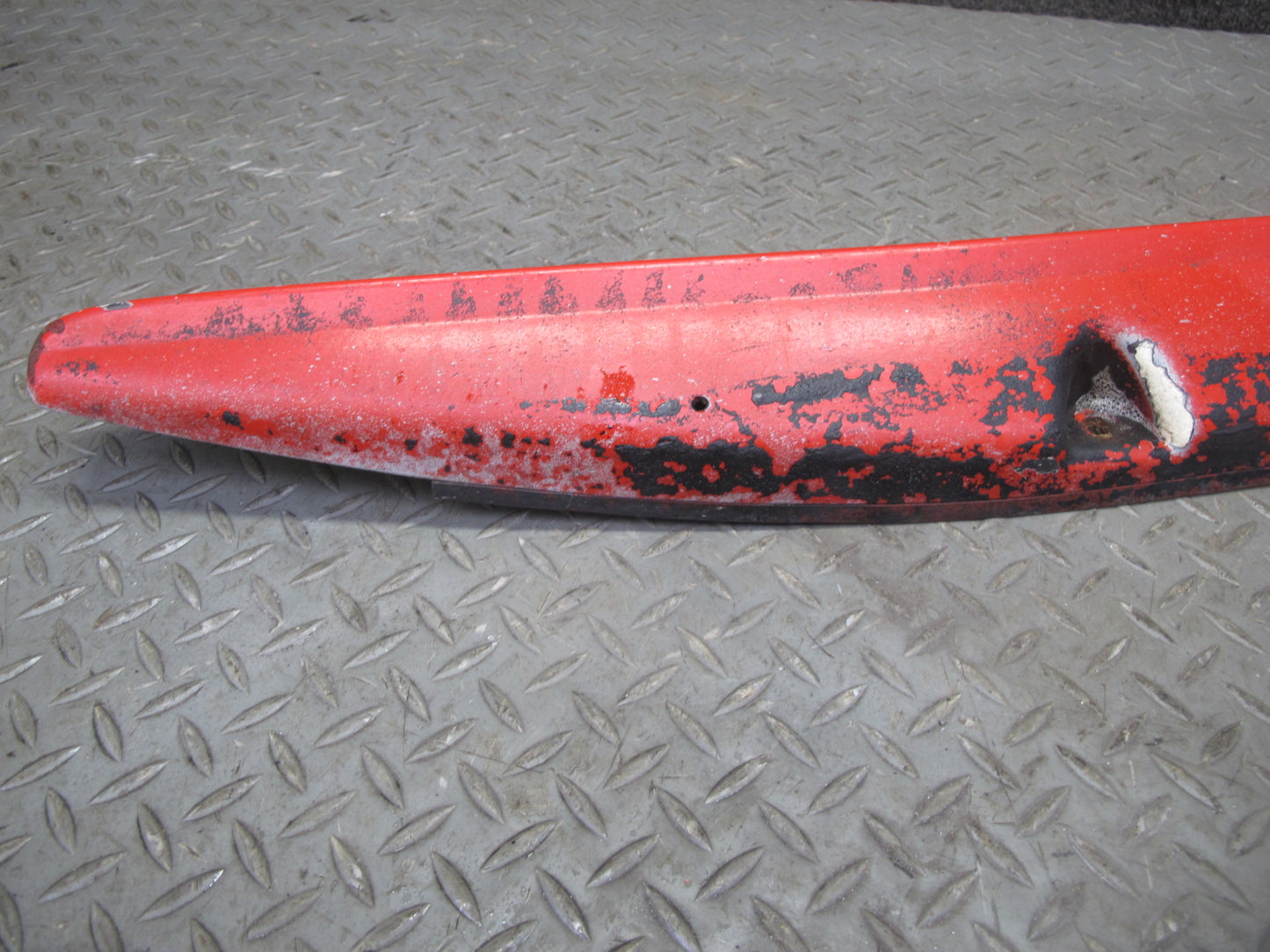 84-86 Nissan Z31 300ZX 2+0 Left Side Skirt Rocker Panel Molding HOT RED OEM