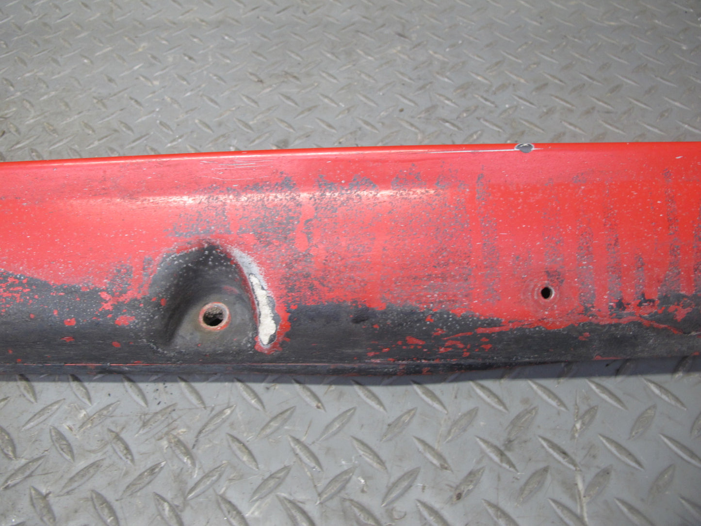 84-86 Nissan Z31 300ZX 2+0 Left Side Skirt Rocker Panel Molding HOT RED OEM