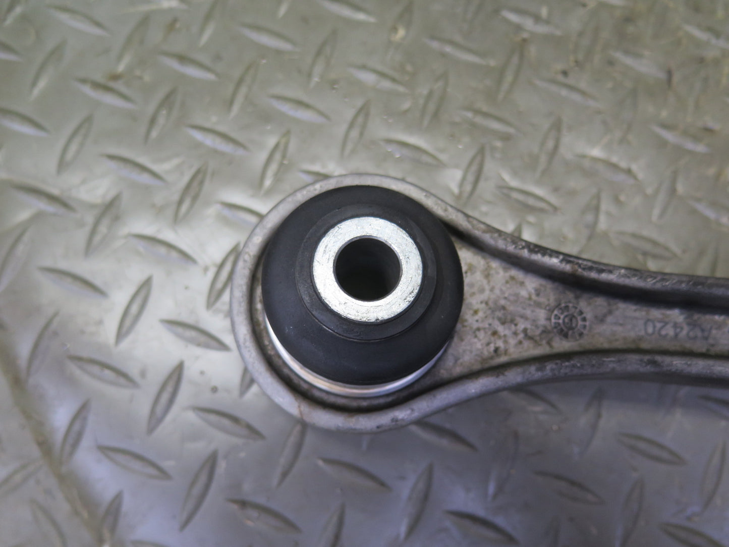 99-05 Porsche 911 996 Front Left Meyle  Suspension Lower Control Arm Set of 2