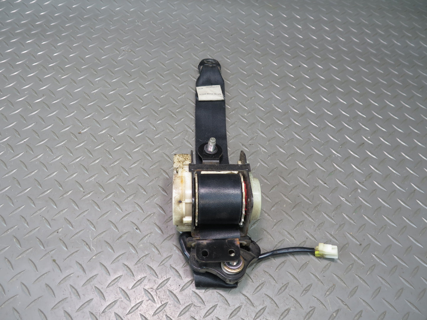 84-86 NISSAN 300ZX Z31 FRONT DRIVER AND PASSENGER SEAT BELTS OEM