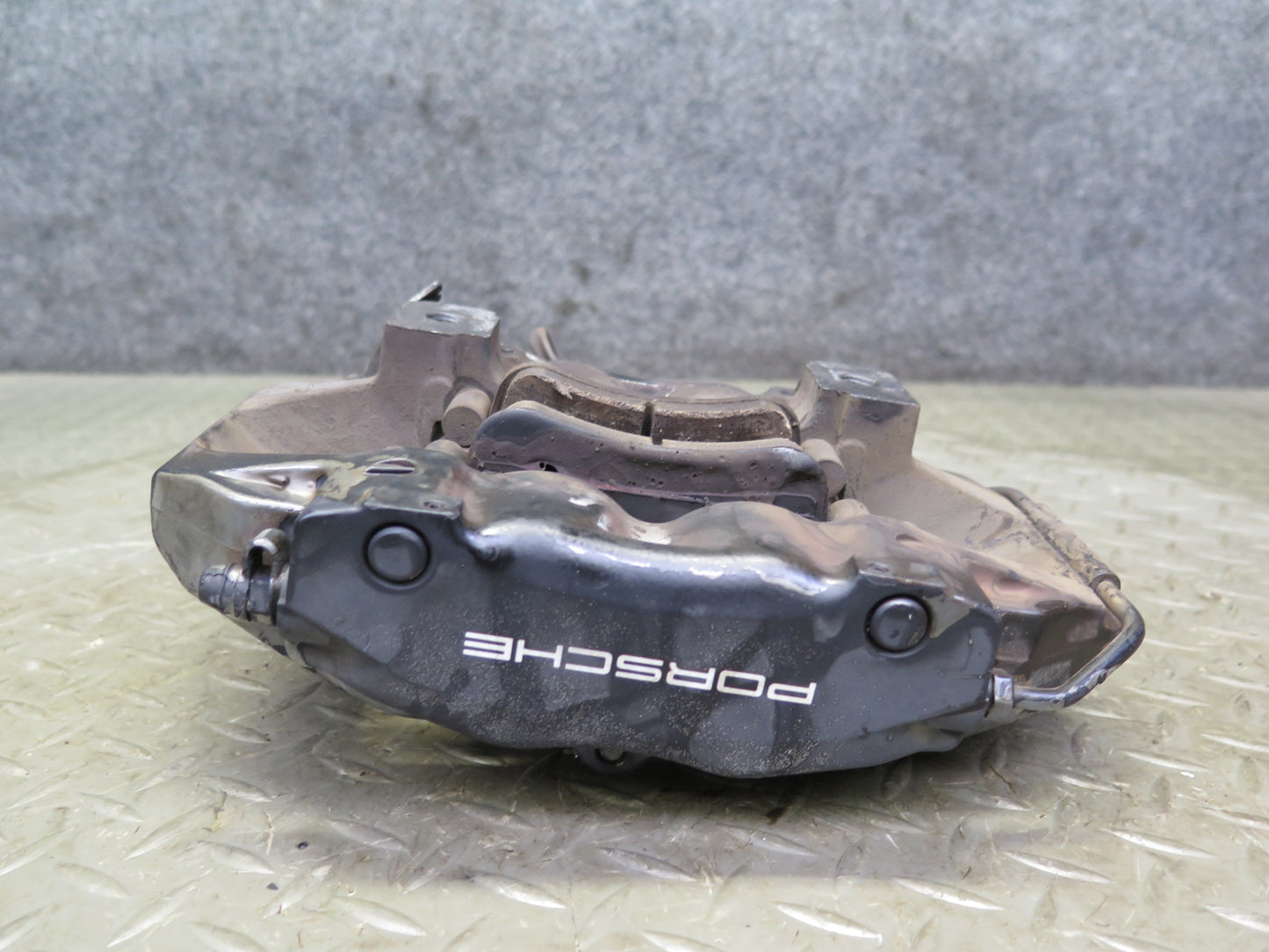 1999 Porsche 911 Carrera 996 RWD Front Left & Right Brembo Brake Caliper Set