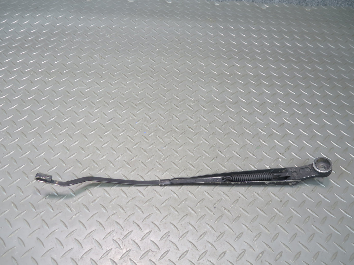 84-89 Nissan Z31 300ZX Front Windshield Left & Right Wiper Arm Set of 2 OEM