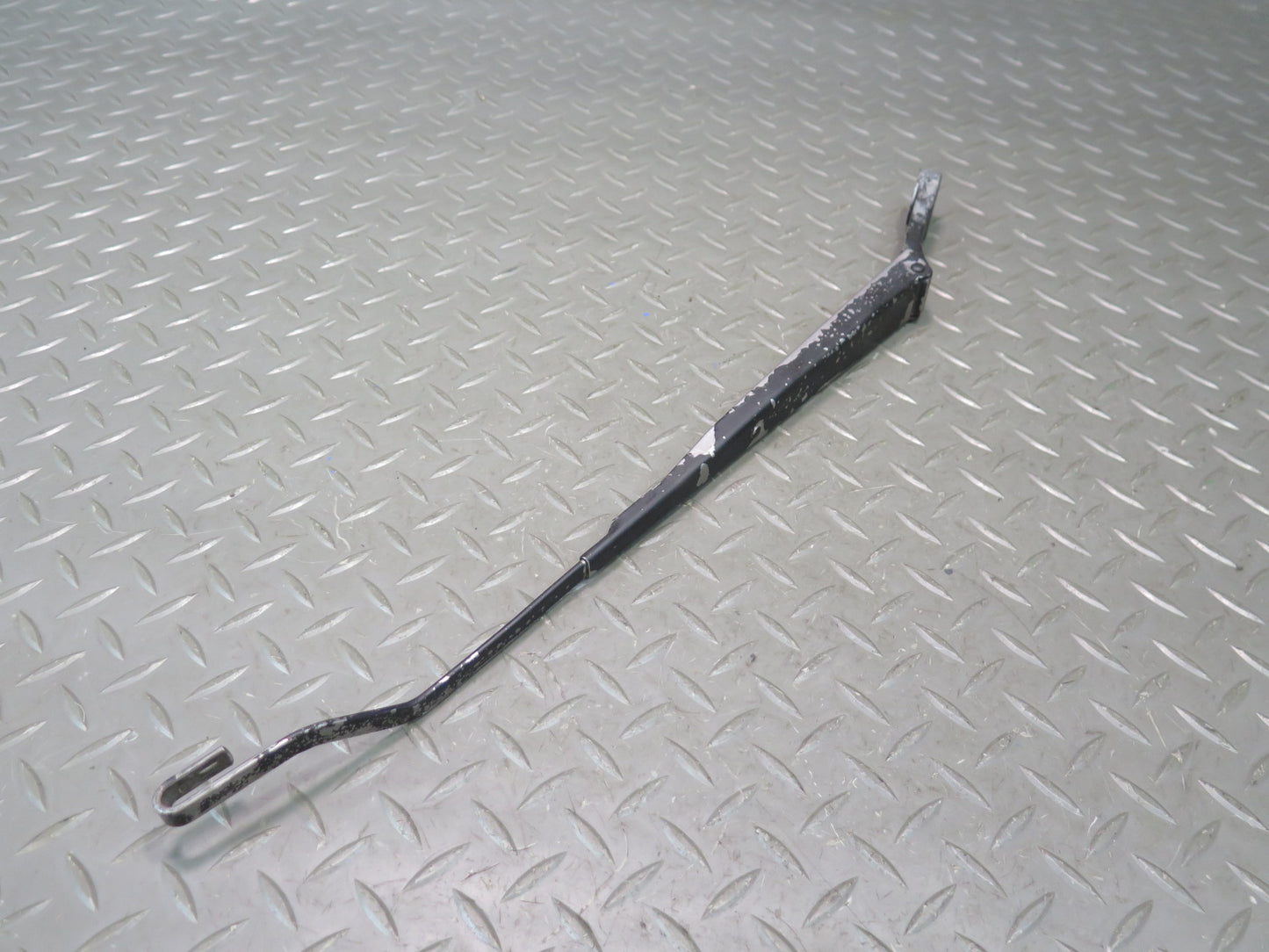 84-89 Nissan Z31 300ZX Front Windshield Left & Right Wiper Arm Set of 2 OEM