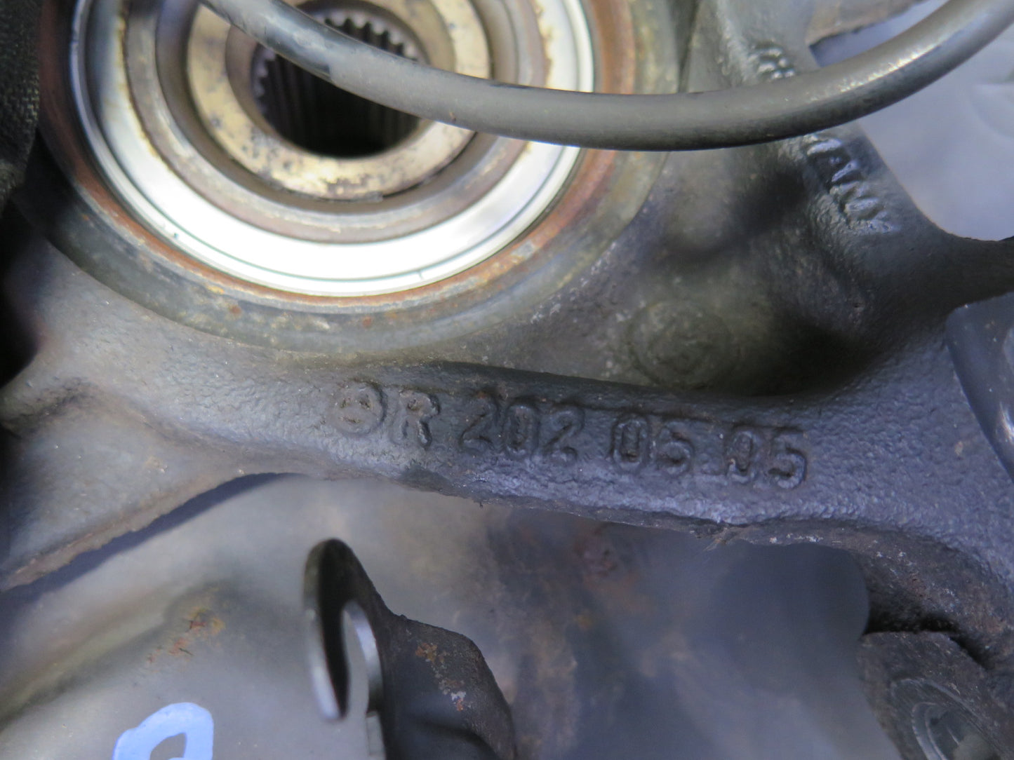 96-02 Mercedes R129 Sl-class Rear Right Spindle Knuckle Wheel Hub Bearing OEM