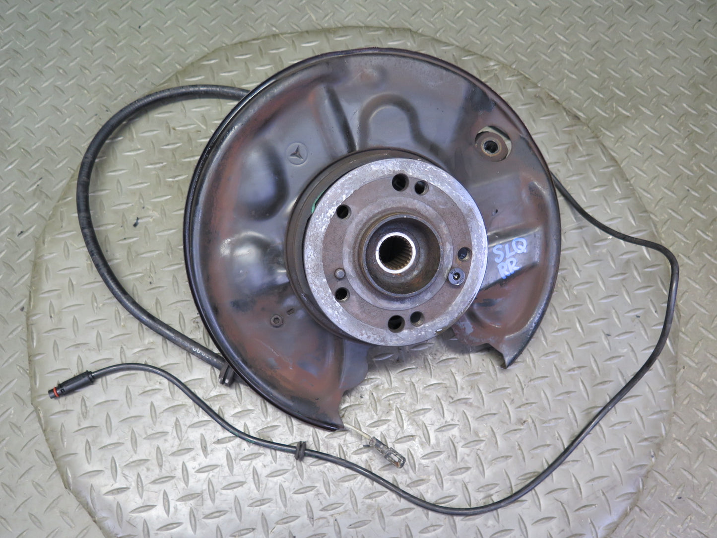 96-02 Mercedes R129 Sl-class Rear Right Spindle Knuckle Wheel Hub Bearing OEM