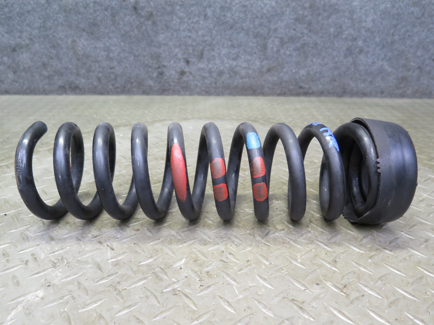 94-02 Mercedes R129 Sl-class Set of 2 Rear Left & Right Coil Spring OEM