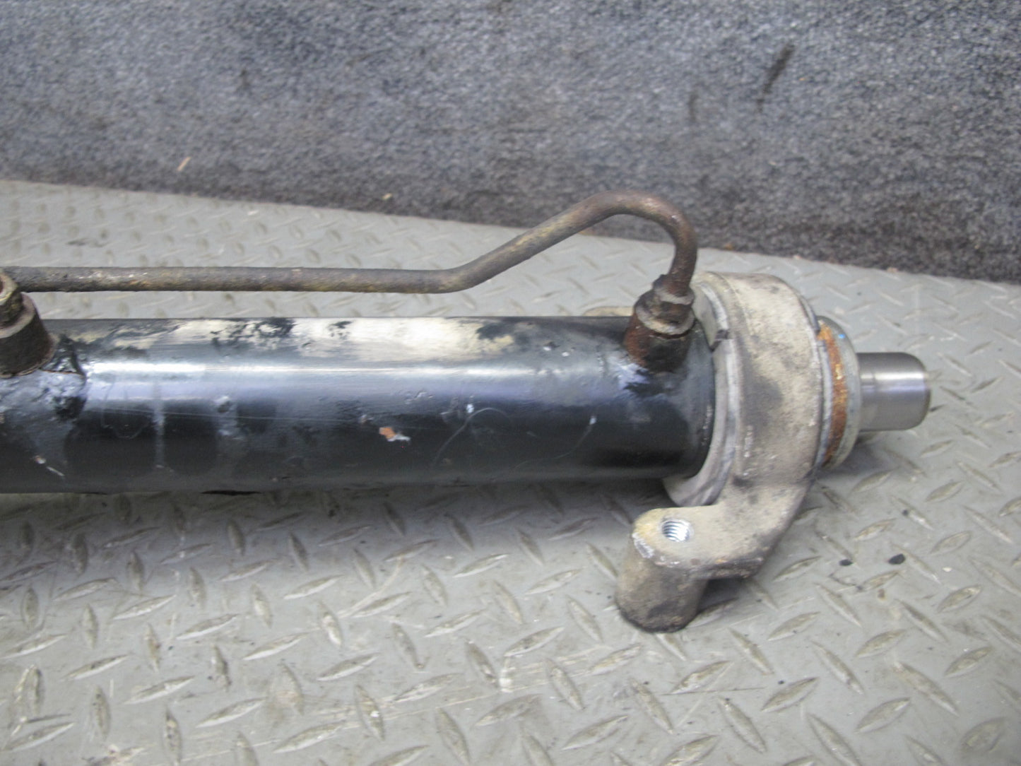 2007-2014 Cadillac Escalade 6.2L Power Steering Rack & Pinion
